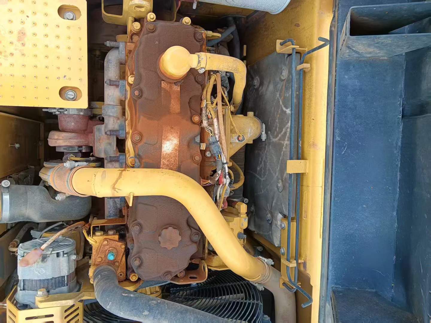 Used Caterpillar 329D Excavator 2016 Model / 4