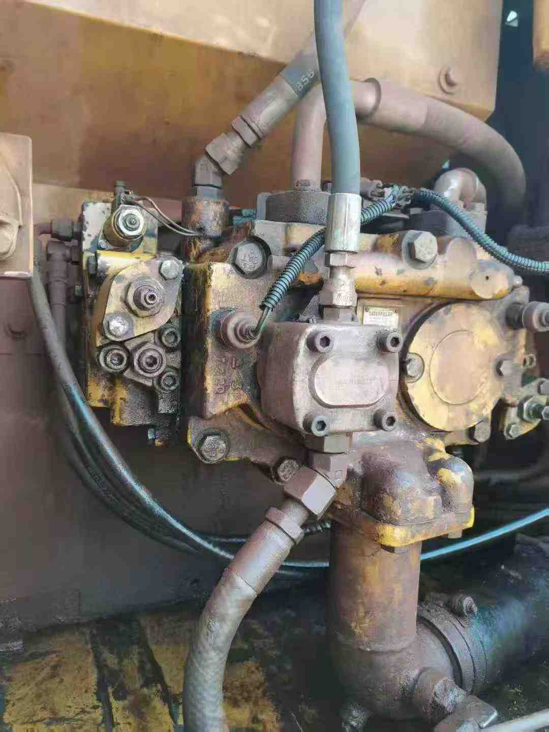 Used Caterpillar 320D Excavator 2009 Model / 7