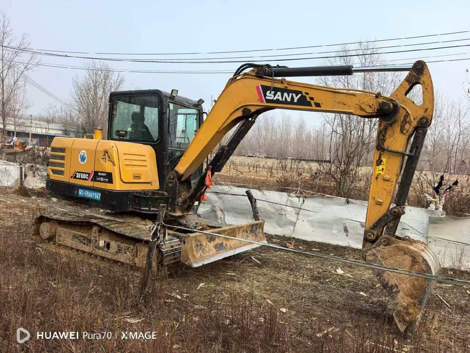 Used Sany SY60 Excavator 2020 Model / 3