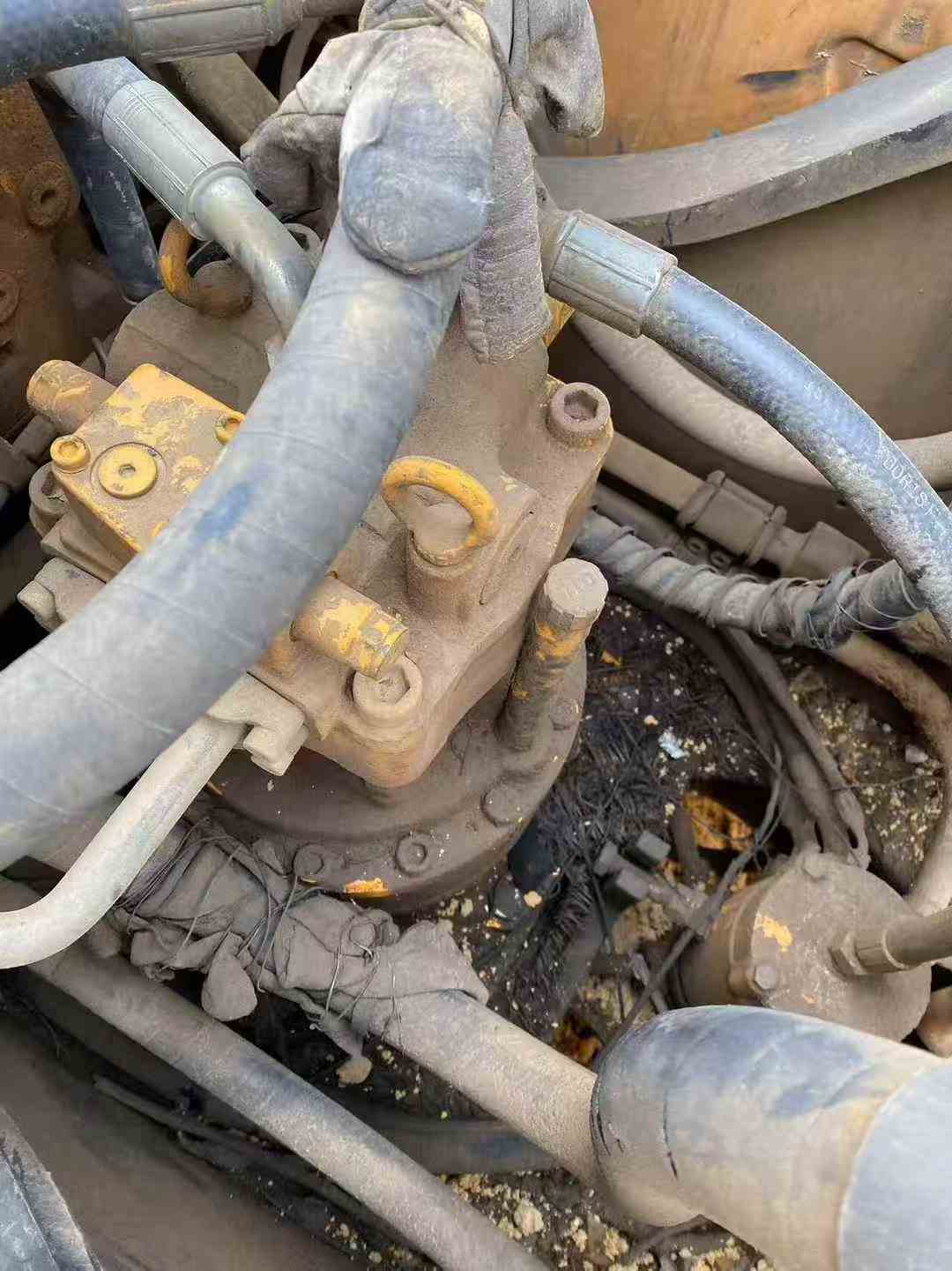 Used Sany SY225H Pro Excavator 2014 Model / 6