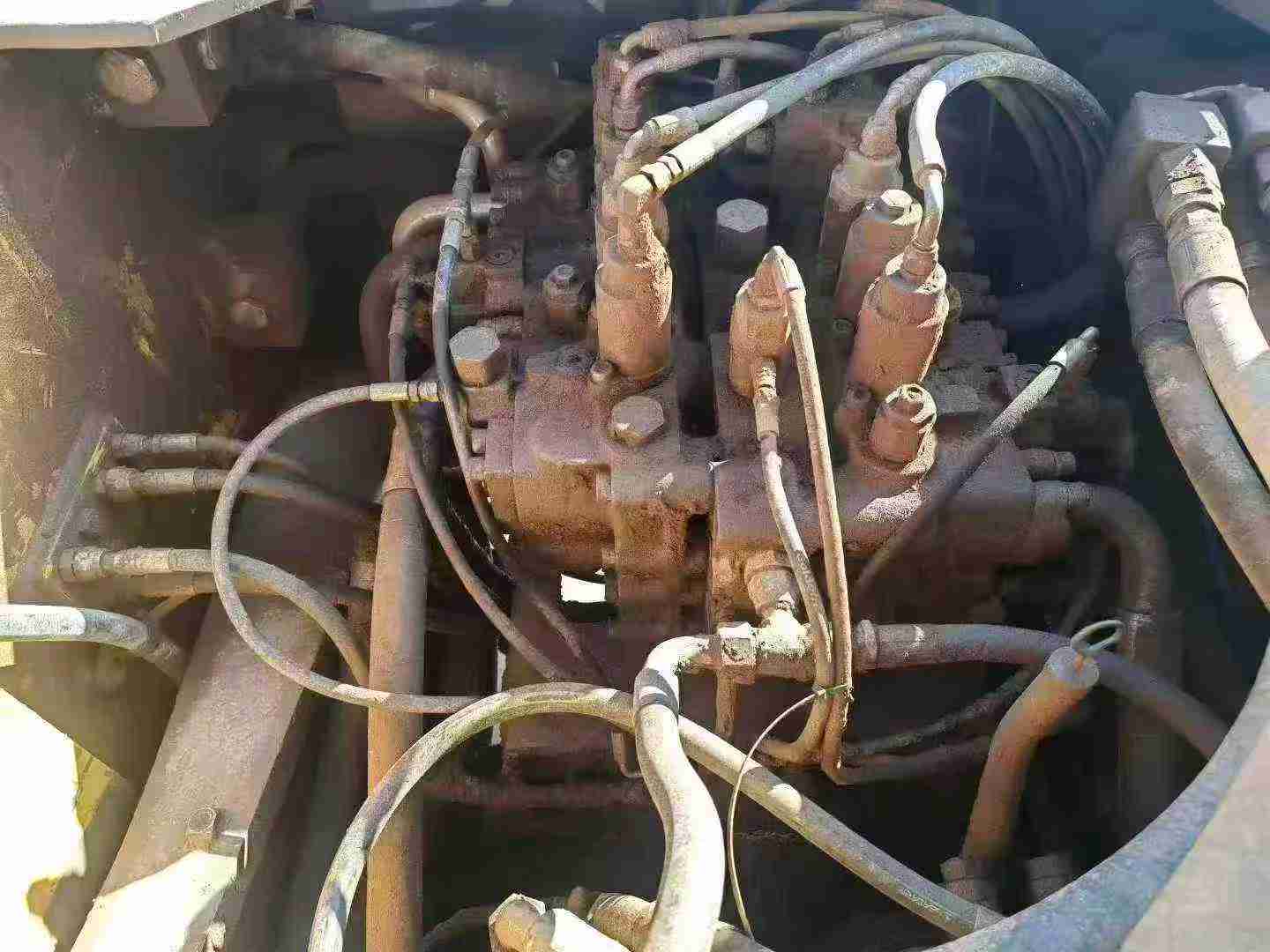 Used Volvo EC140 Excavator 2018 Model / 4