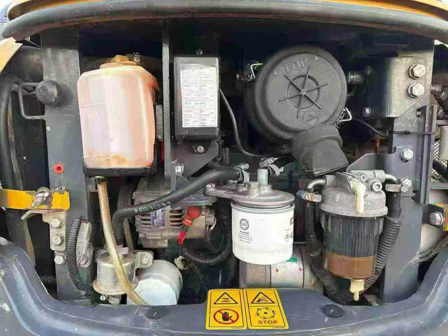 Used XCMG XE17U Excavator 2022 Model / 8