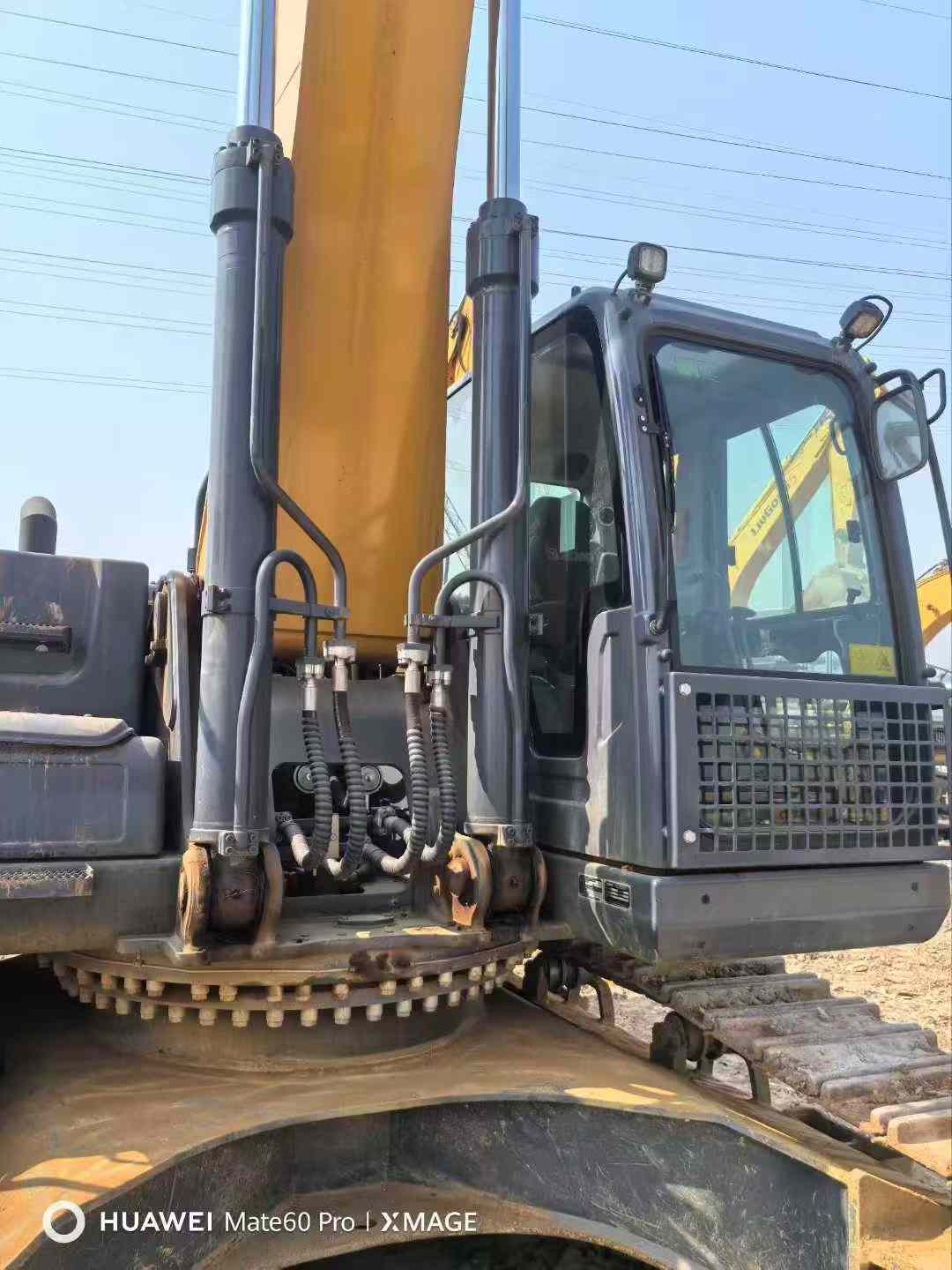 Used XCMG XE80D Excavator 2022 Model / 7