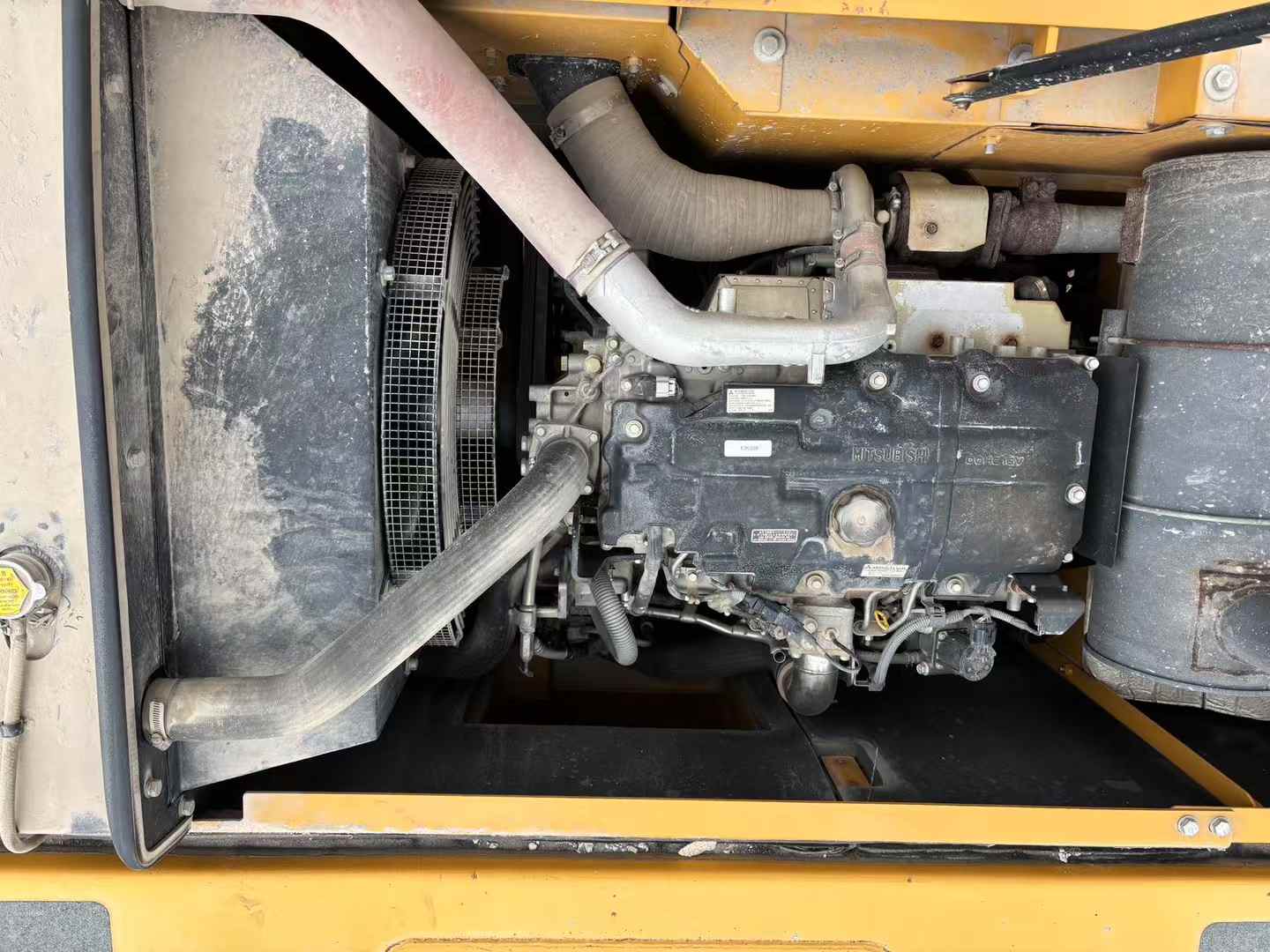 Used Sany SY215W Excavator 2020 Model / 8