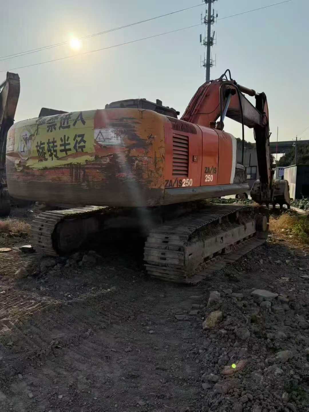 Used Hitachi ZX240-3 Excavator 2016 Model / 6
