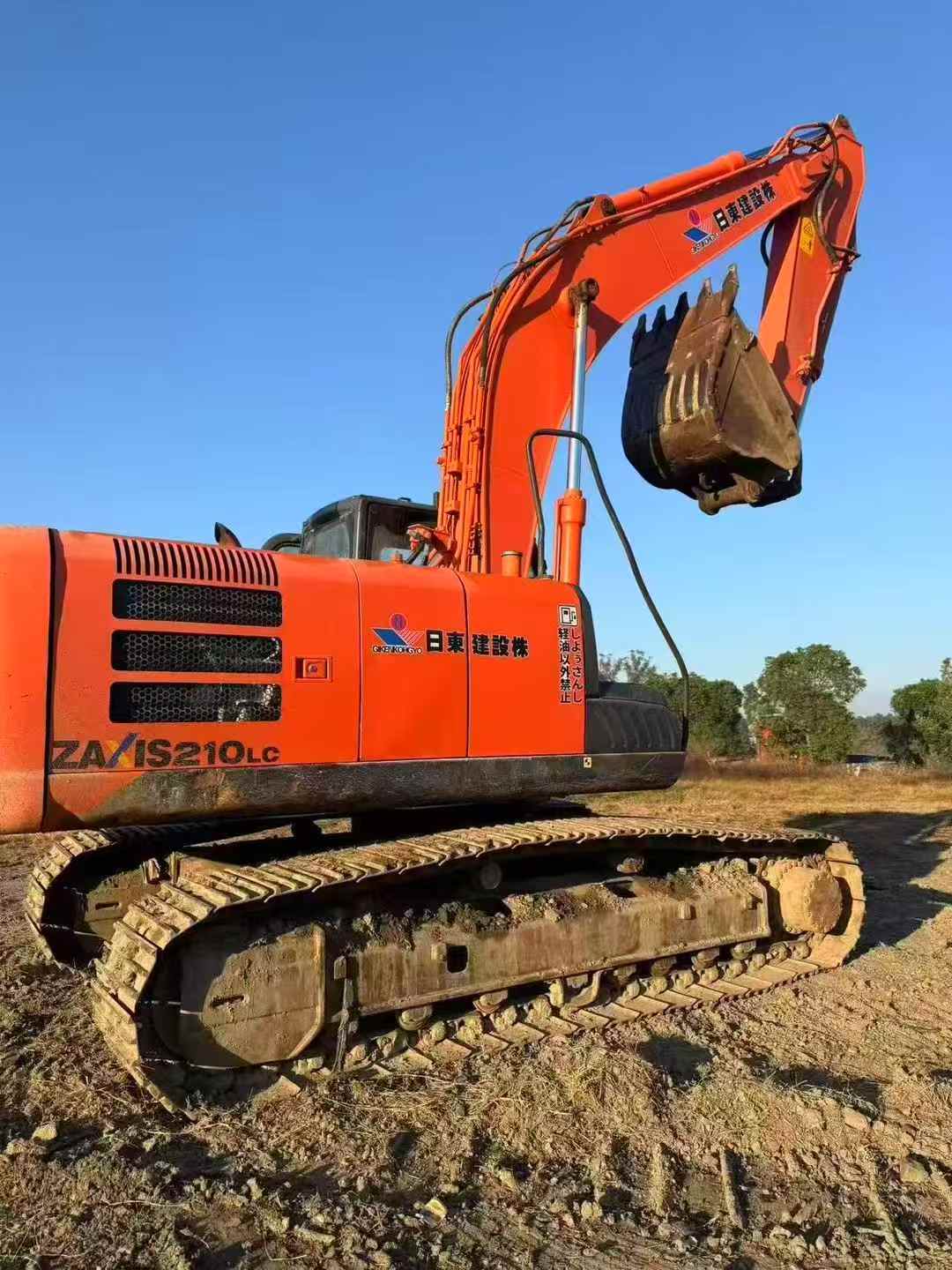 Used Hitachi EX210-5 Excavator 2016 Model / 3