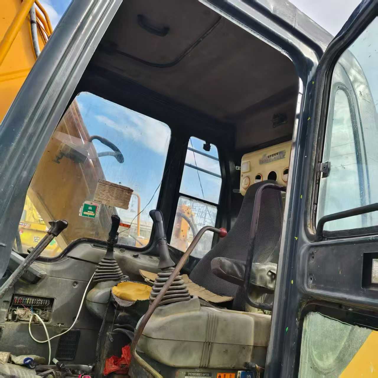 Used Komatsu PW100 Excavator 2016 Model / 6