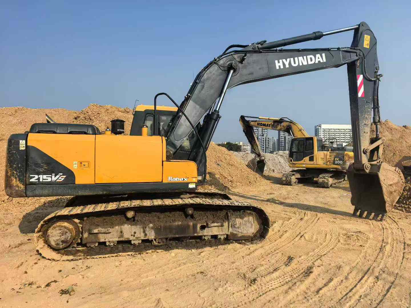 Used Hyundai R215VSN Excavator 2022 Model / 9