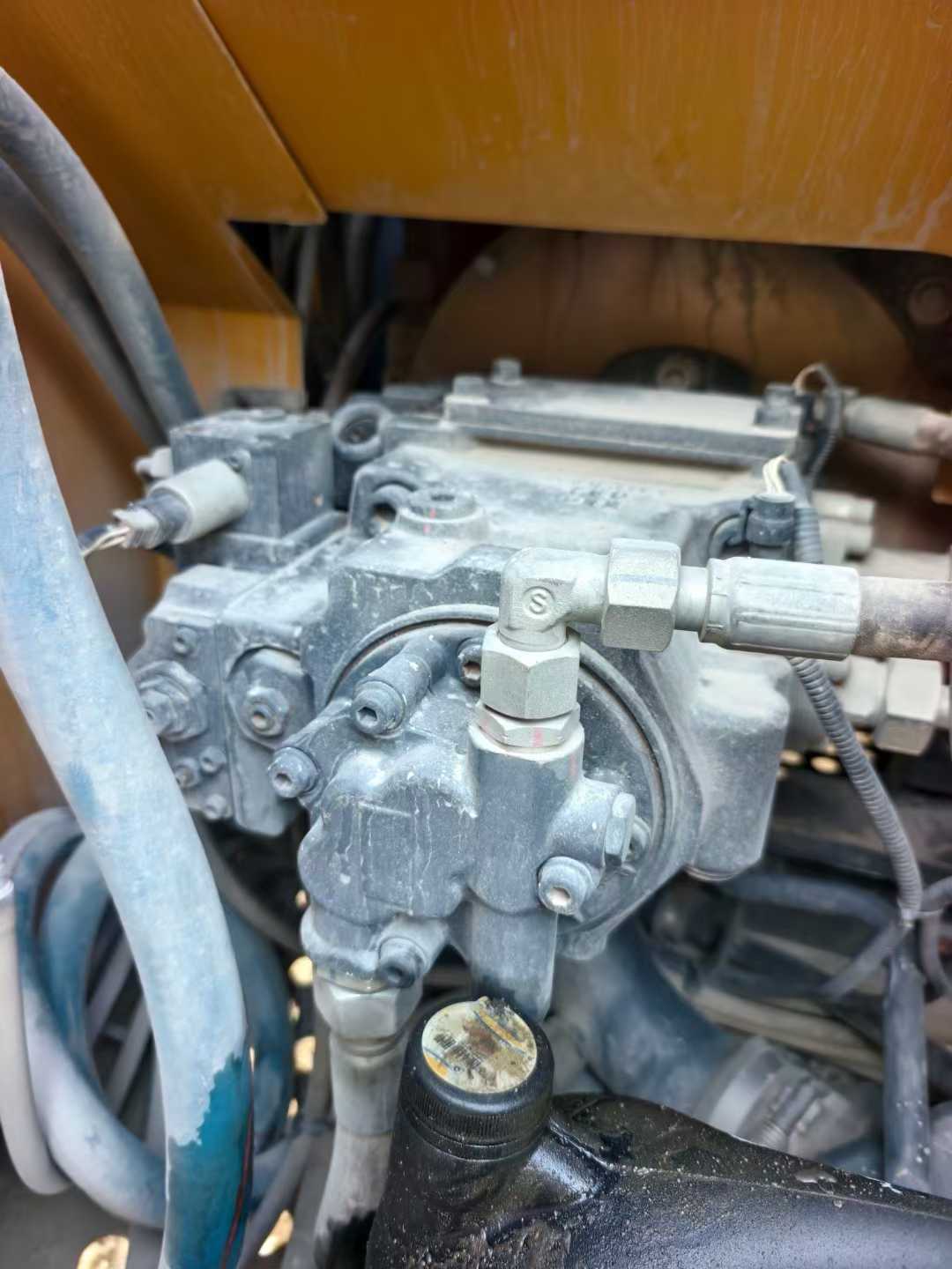 Used XCMG XE135GA Excavator 2022 Model / 6