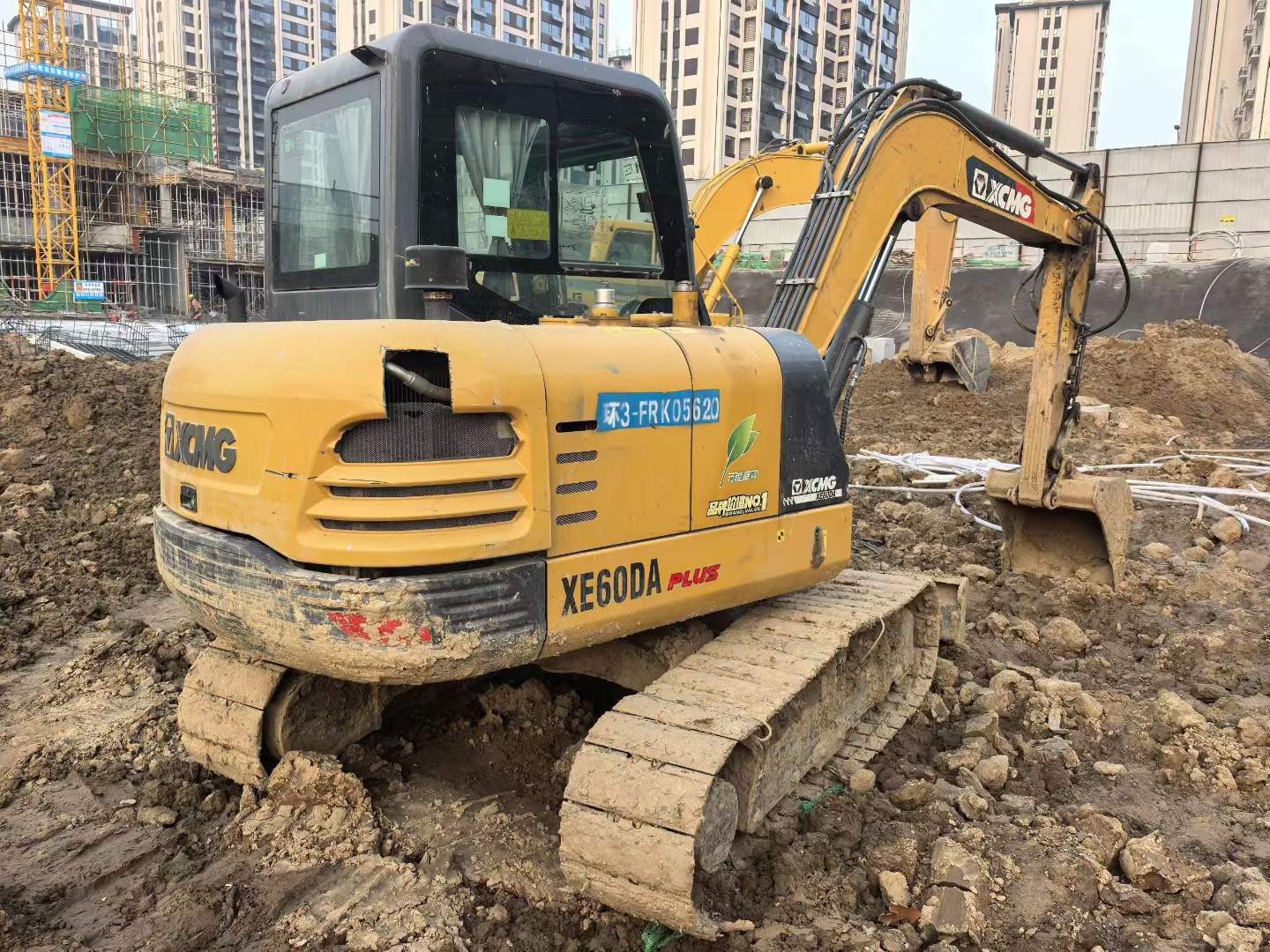 Used XCMG XE60 Excavator 2022 Model / 3