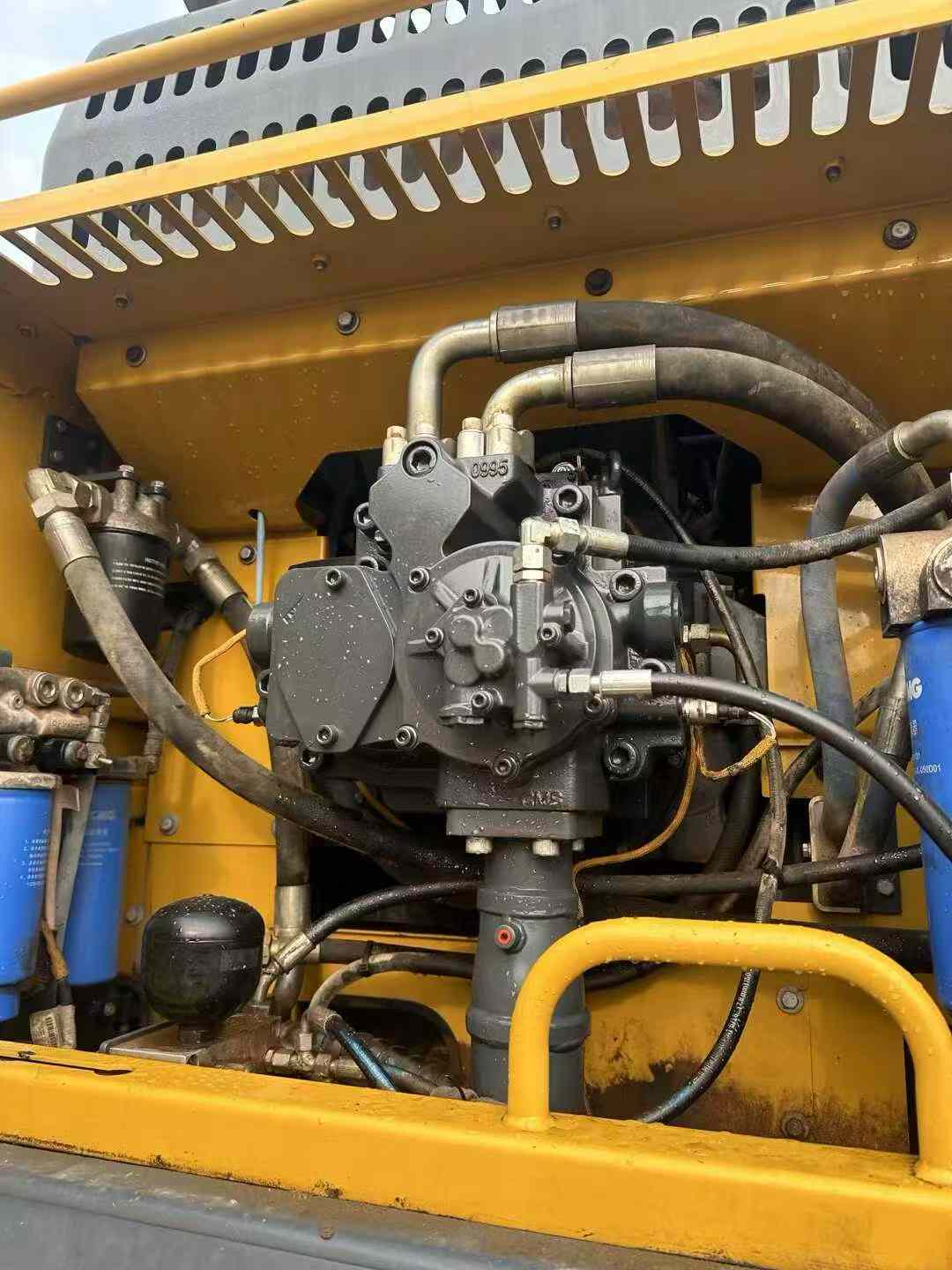 Used XCMG XE60 Excavator 2021 Model / 8