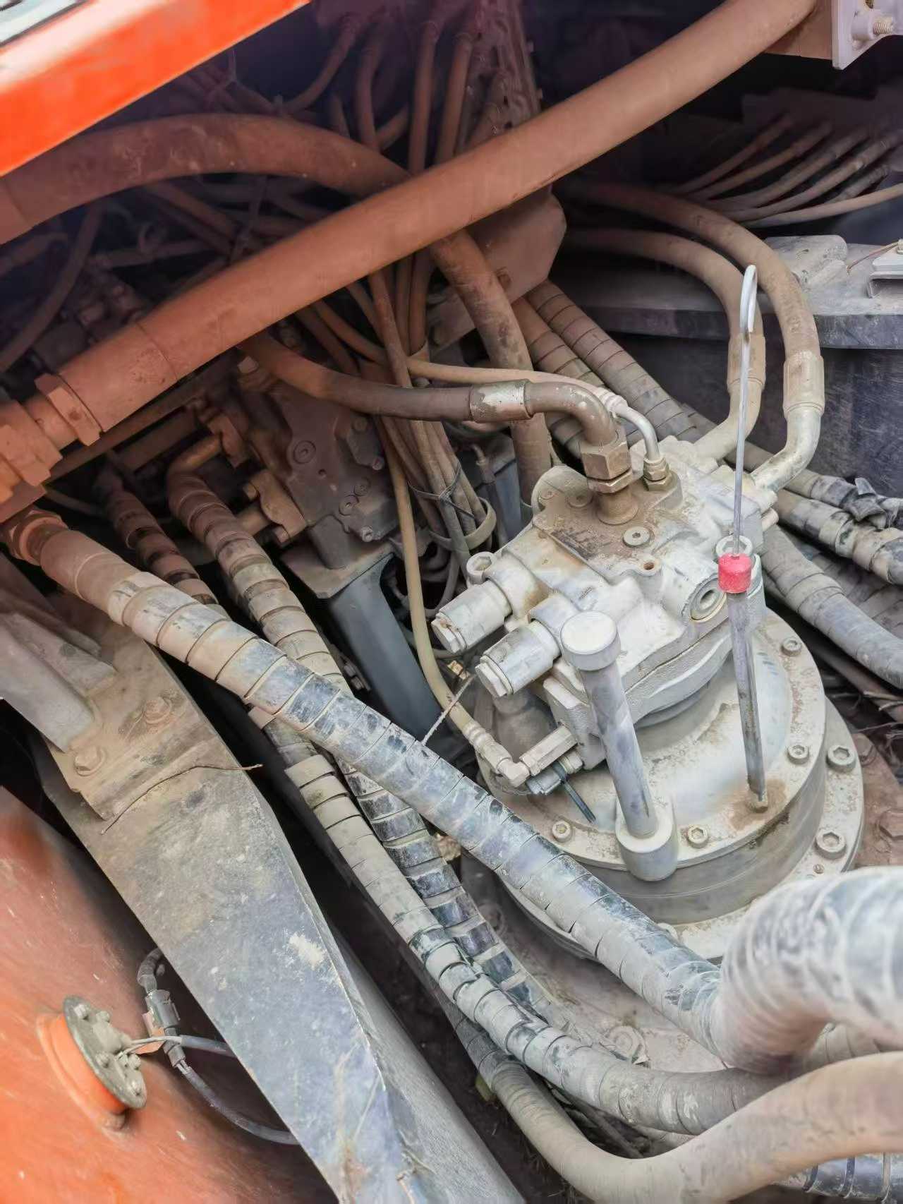 Used Hitachi ZW250 Excavator 2018 Model / 5