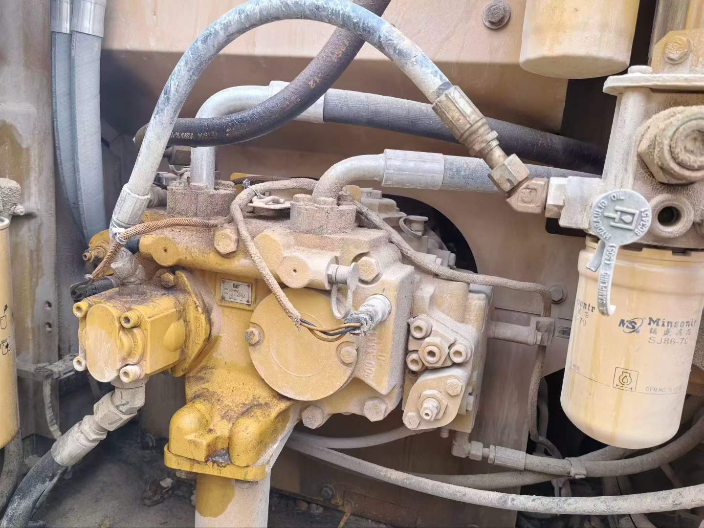 Used Caterpillar 320D Excavator 2013 Model / 7