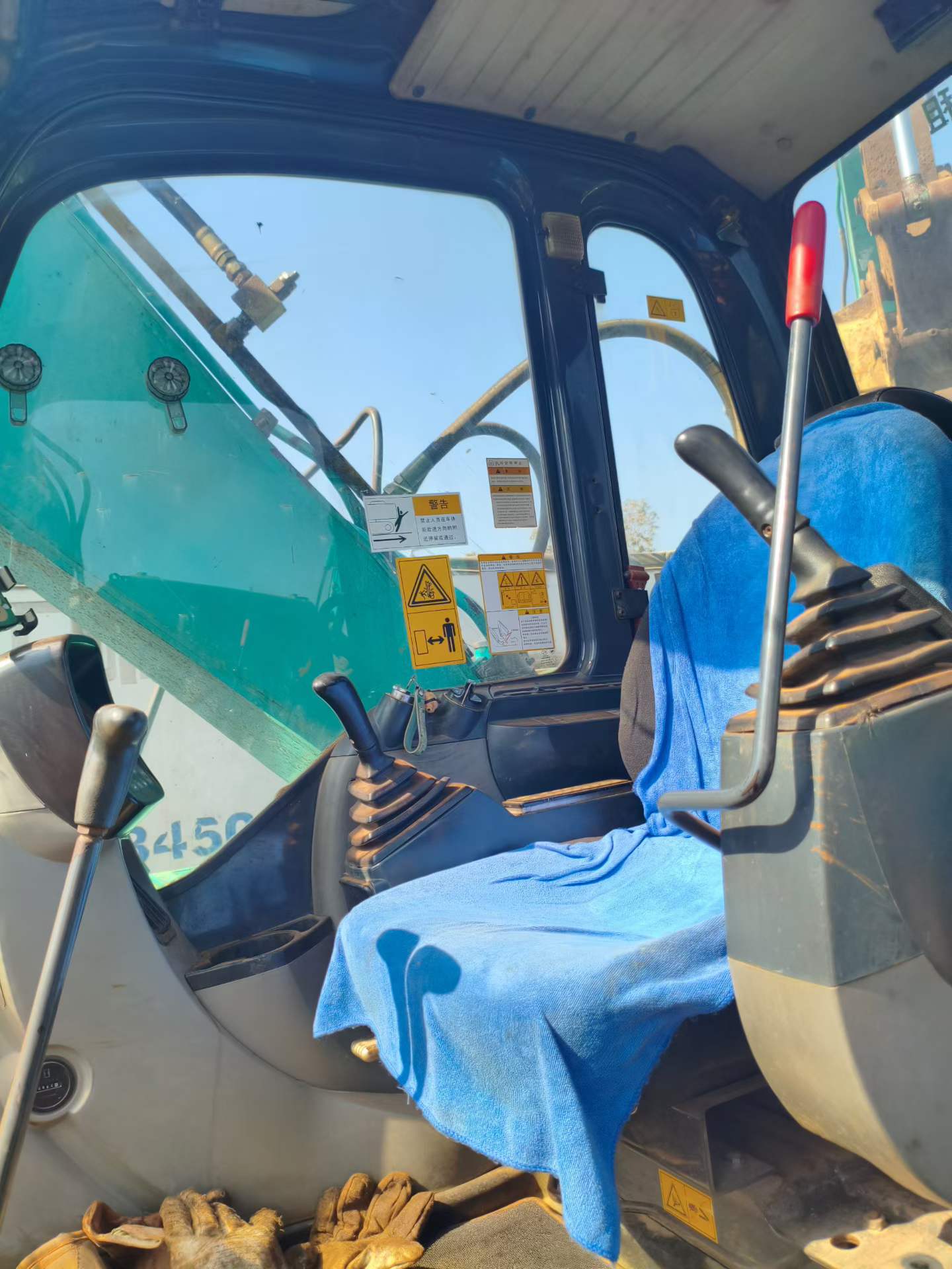 Used Kobelco SK75 Excavator 2012 Model / 9