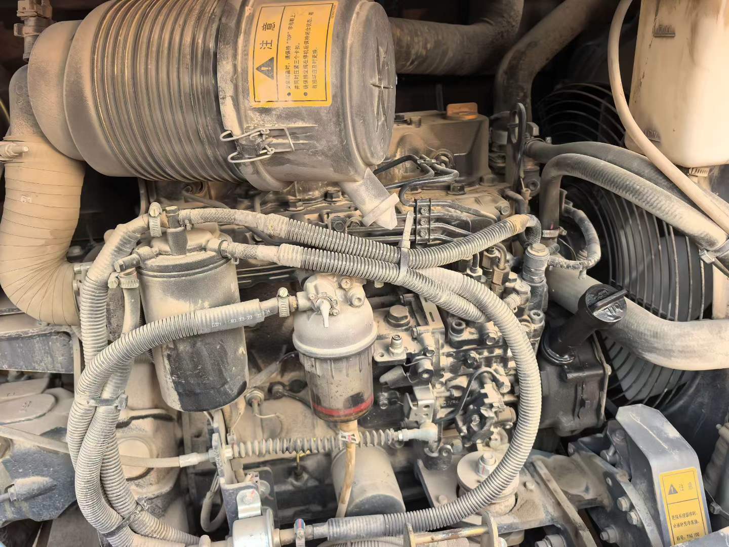 Used XCMG XE60 Excavator 2022 Model / 4