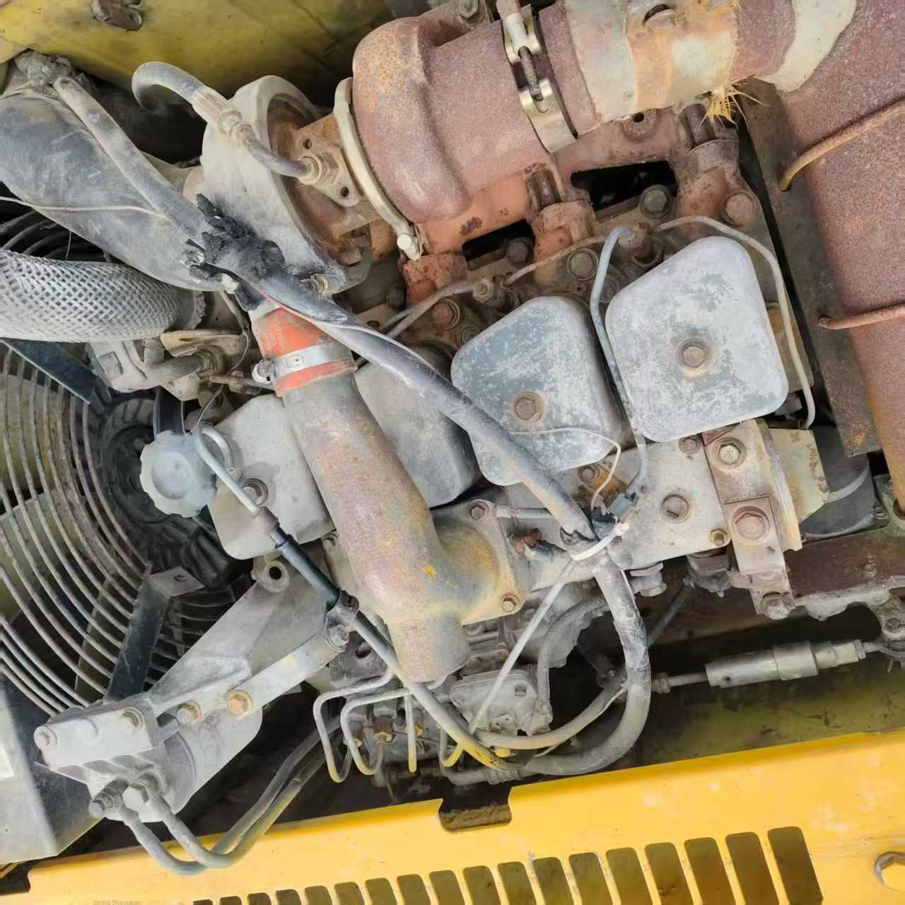 Used Komatsu PW100 Excavator 2016 Model / 3