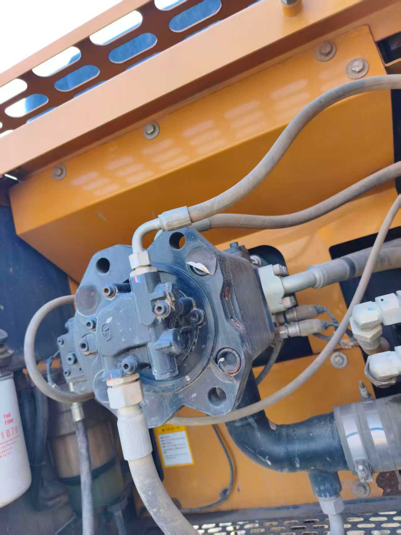 Used Sany SY200H Excavator 2022 Model / 5