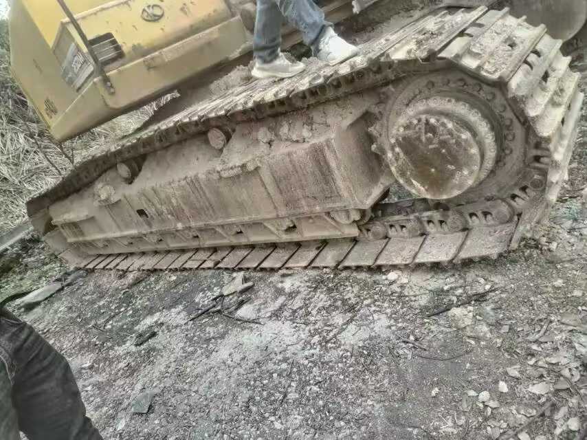 Used Kato HD1430R Excavator 2011 Model / 9