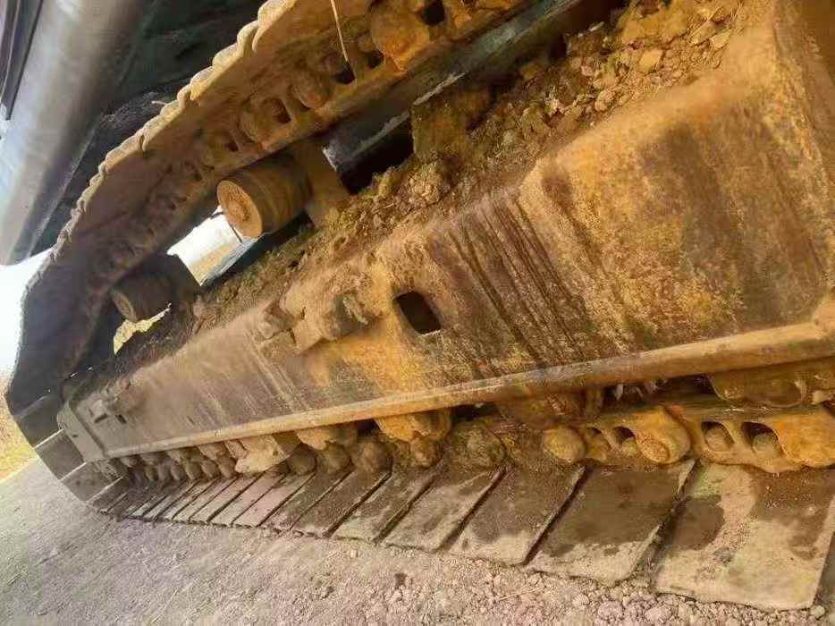 Used Kobelco SK250-6E Excavator 2016 Model / 6