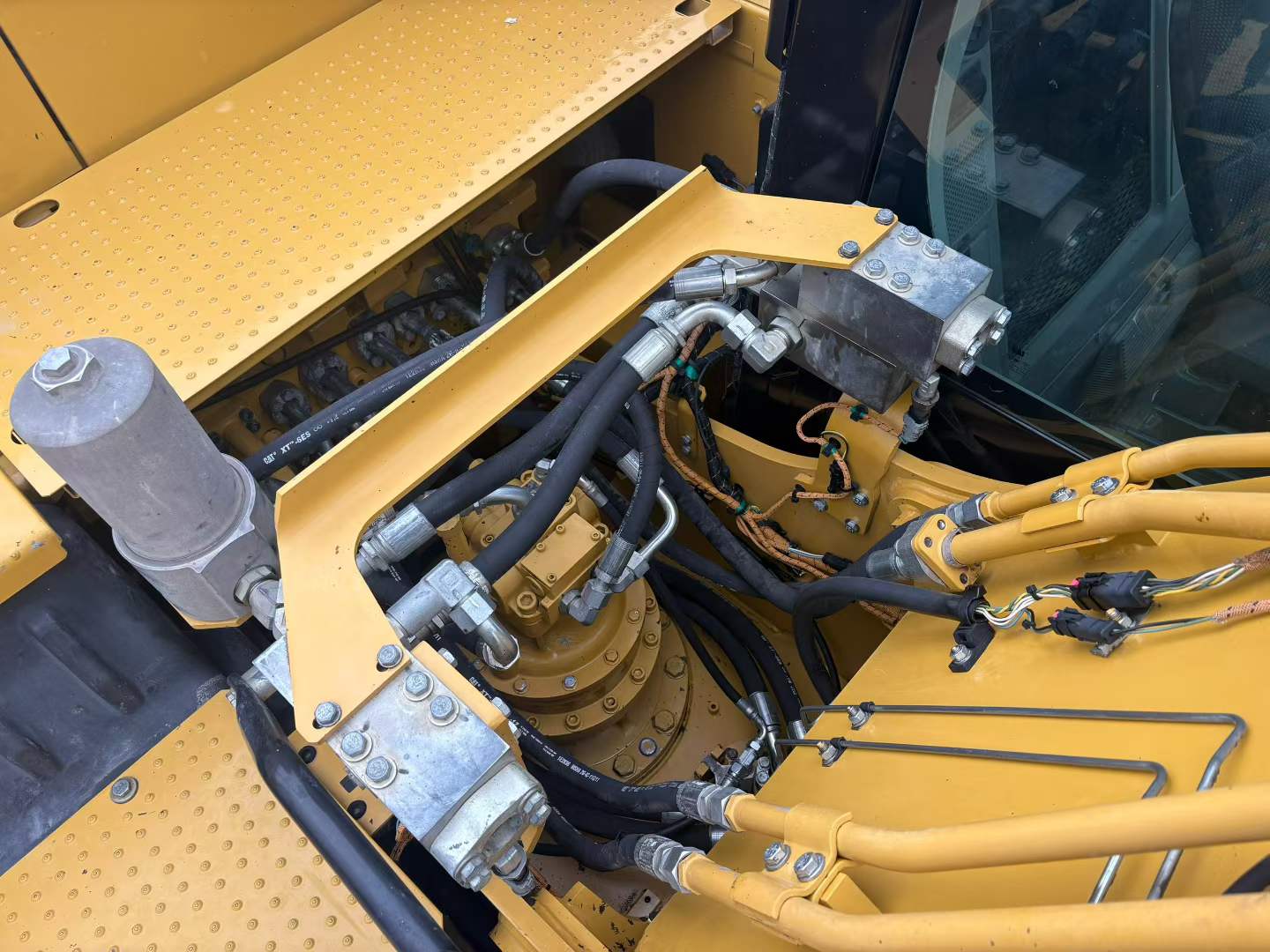 Used Caterpillar CT20 Excavator 2018 Model / 7