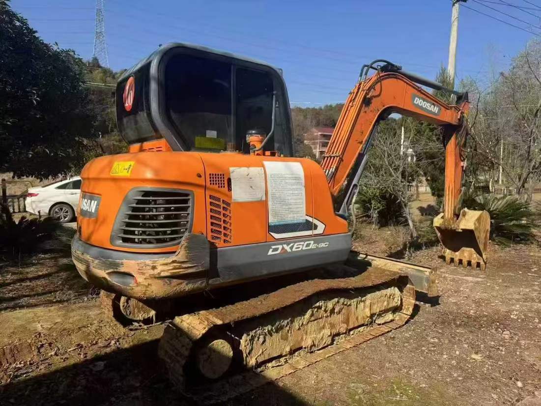 Used Doosan DX60 Excavator 2020 Model / 4