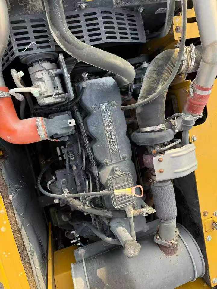 Used XCMG LW200 Excavator 2021 Model / 8