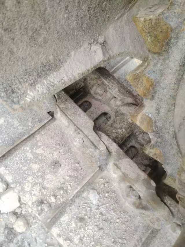 Used Kato HD1430R Excavator 2011 Model / 5