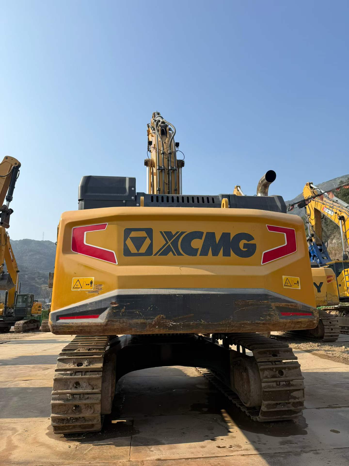 Used XCMG XE3000 Excavator 2023 Model / 8