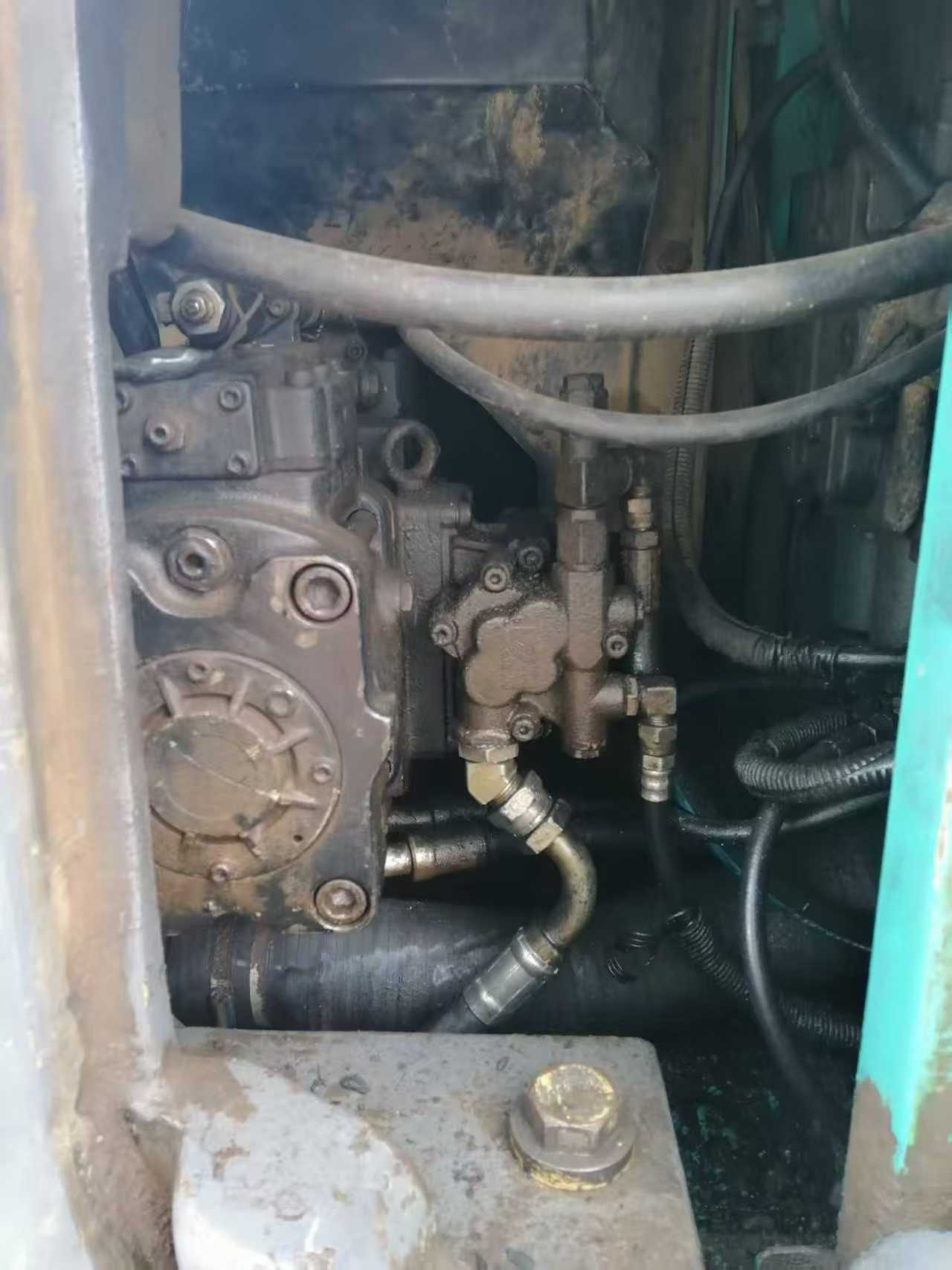 Used Kobelco SK135 Excavator 2016 Model / 5