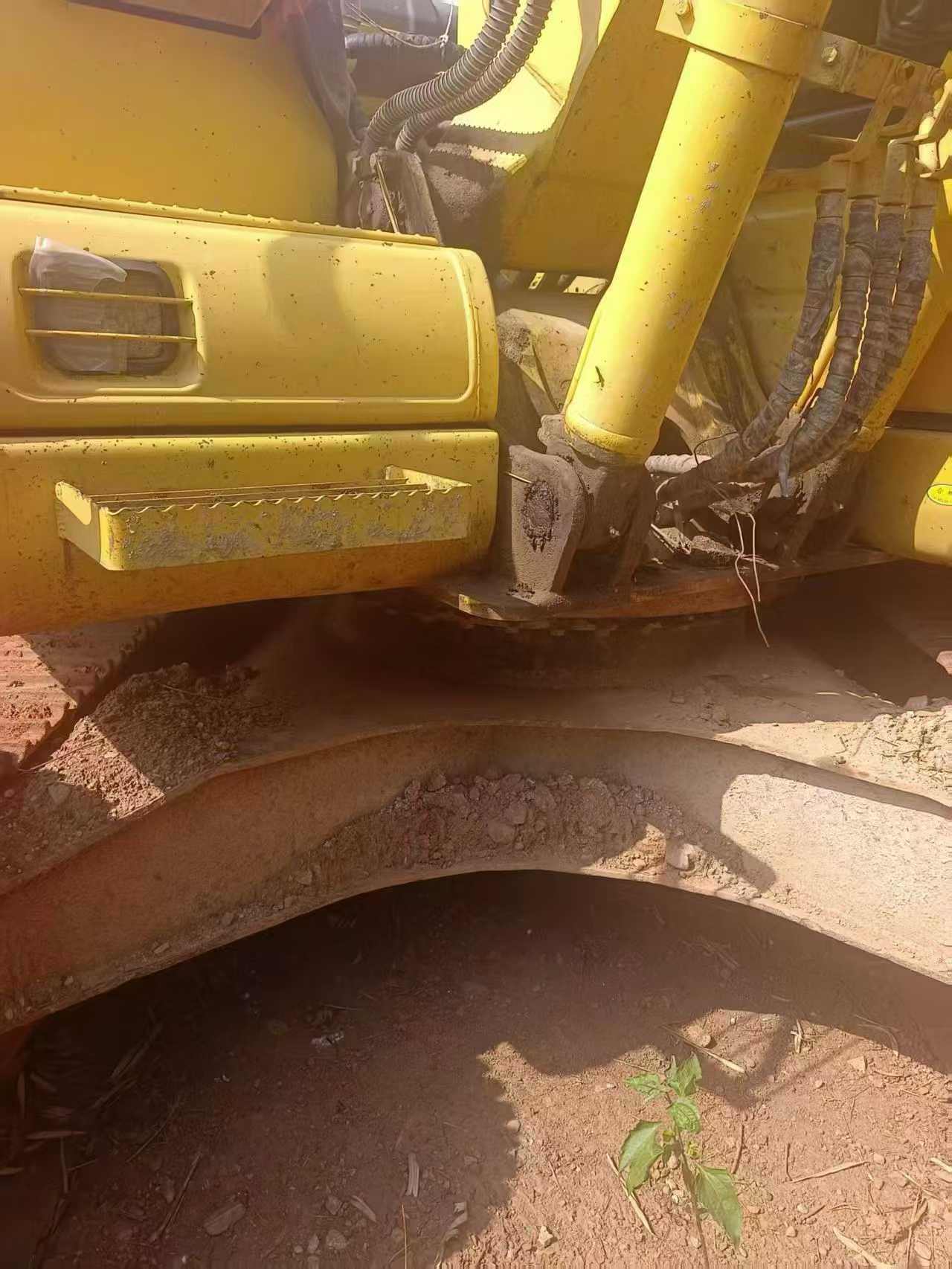 Used Komatsu PC130-8 Excavator 2017 Model / 5