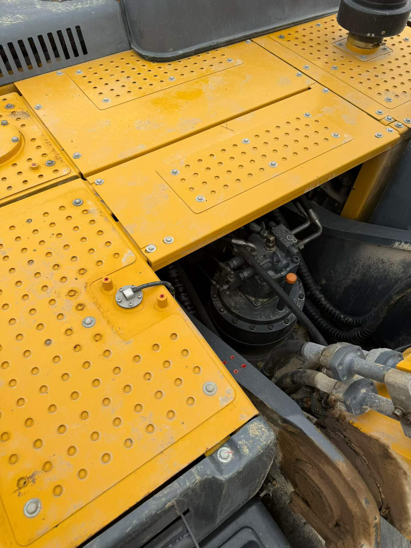 Used XCMG XE370 Excavator 2016 Model / 7