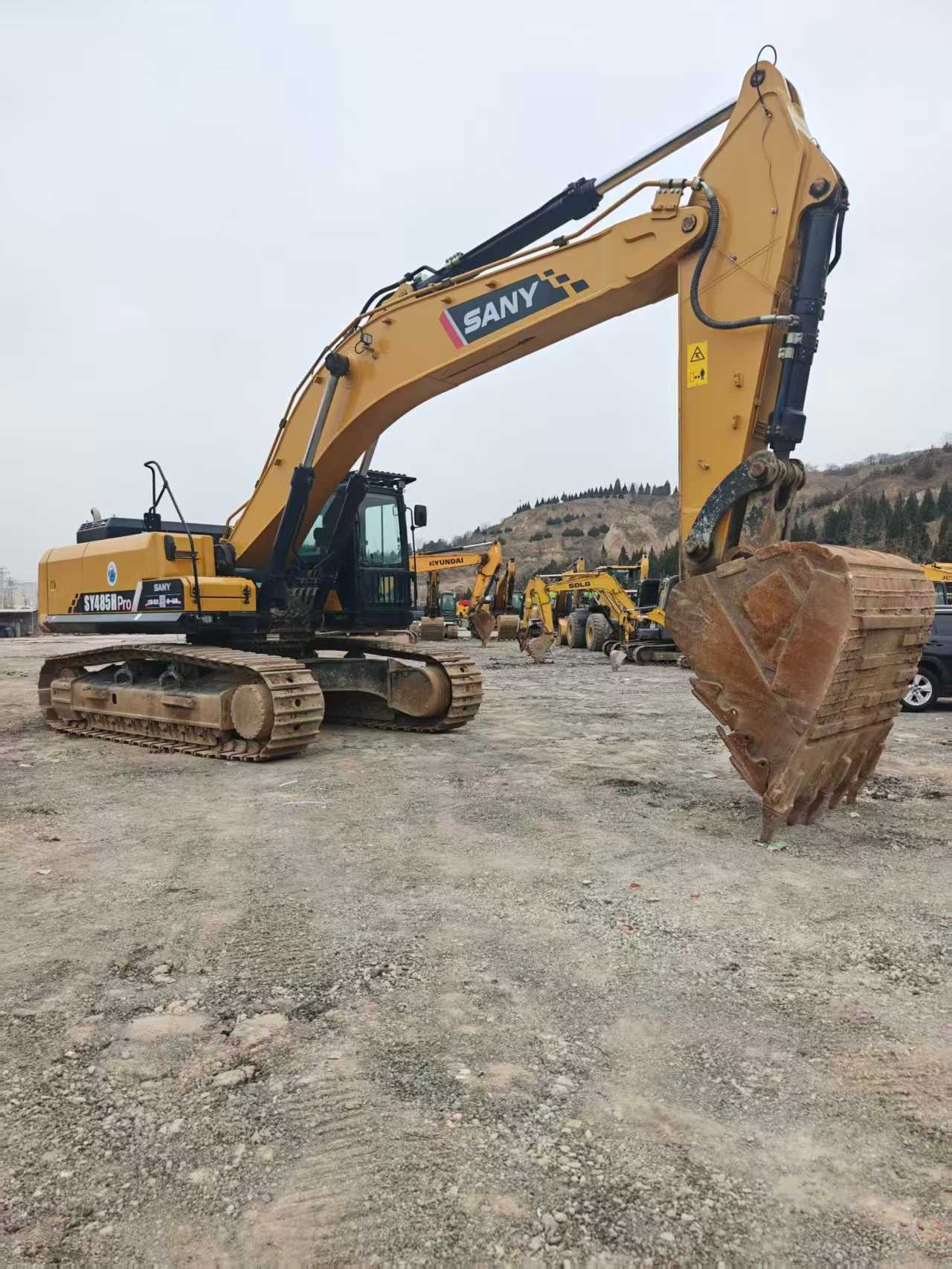 Used Sany SY85 Excavator 2020 Model / 3