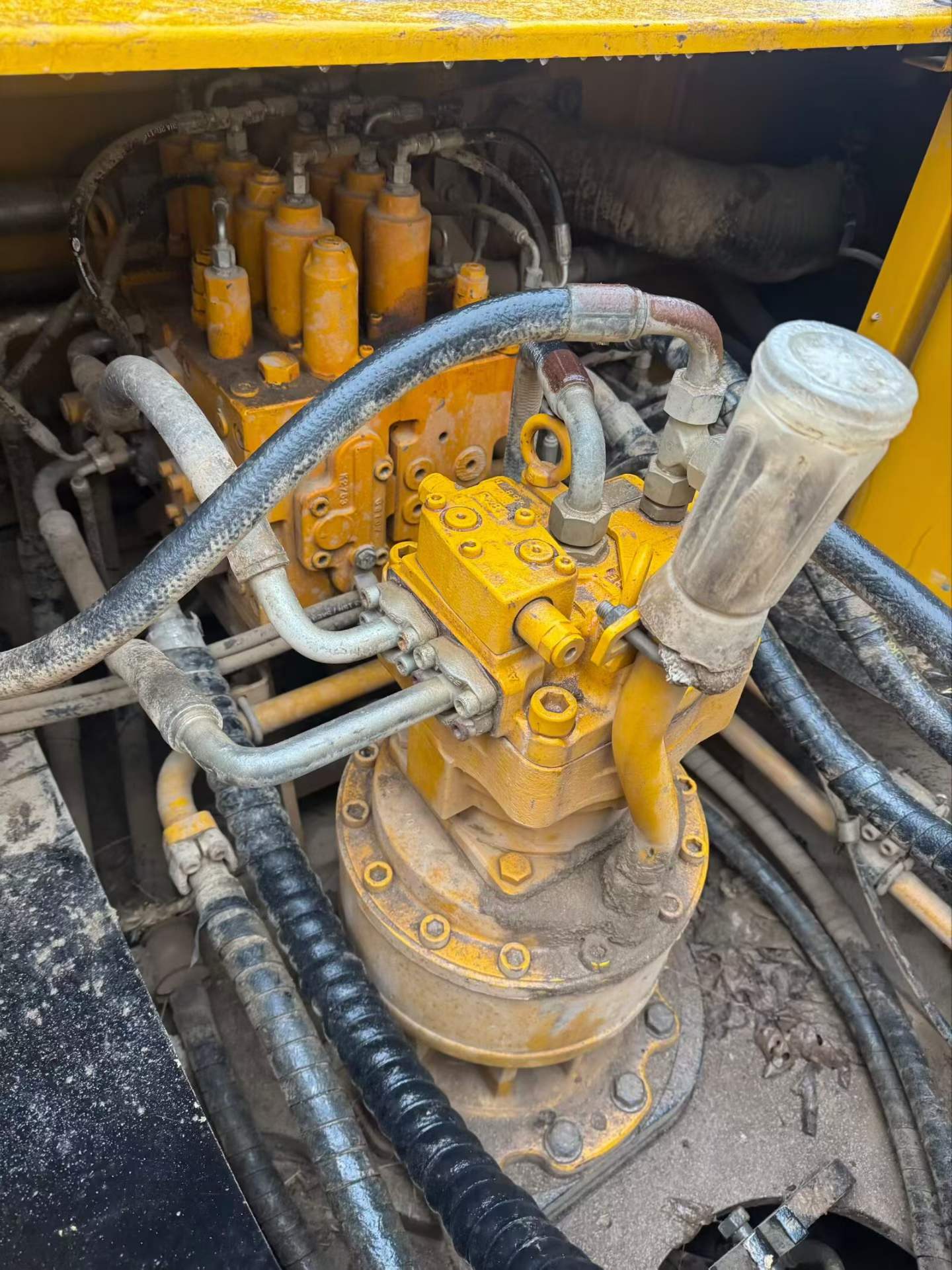 Used Sany SY265C Excavator 2015 Model / 7