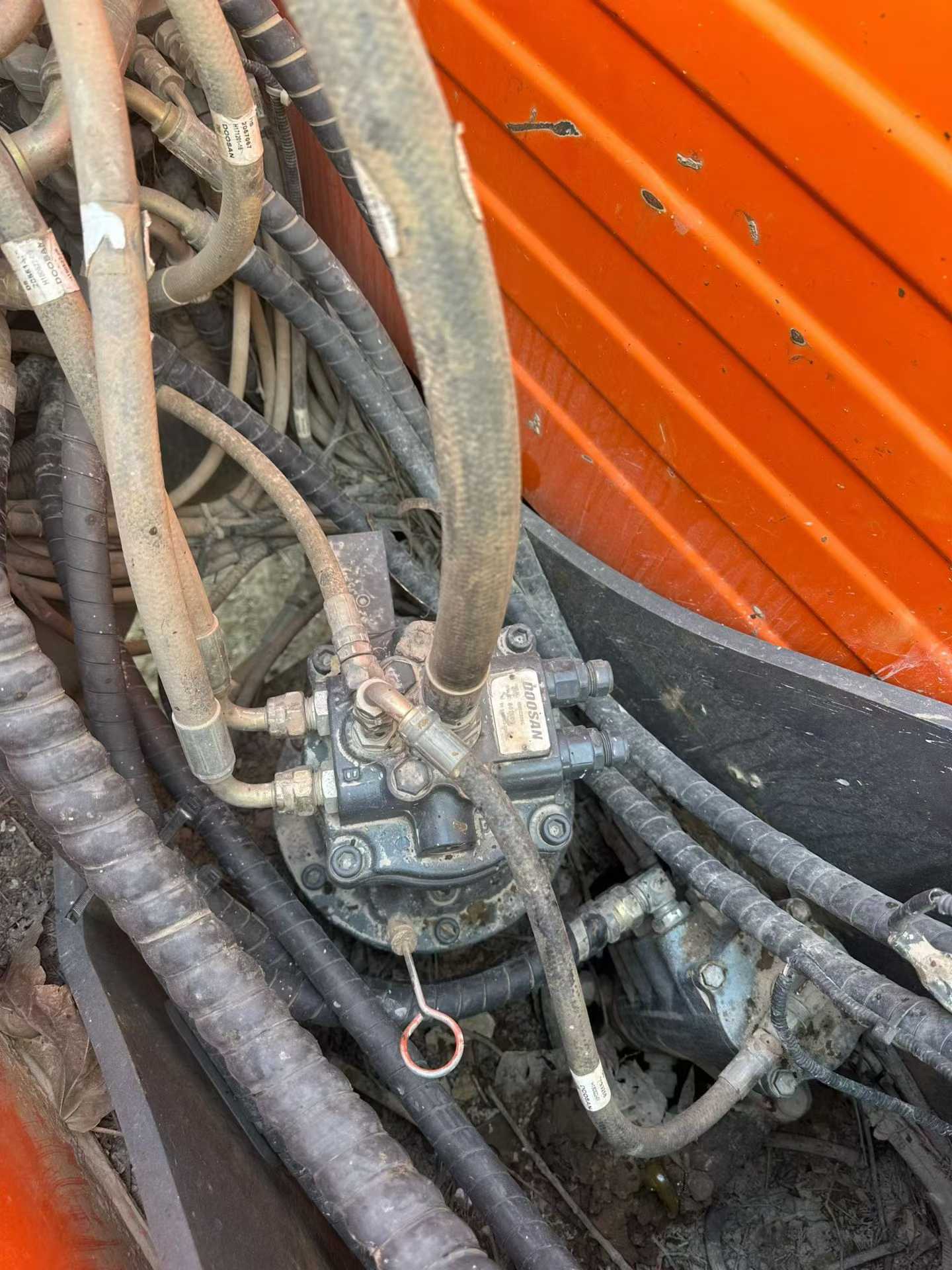 Used Doosan DX75 Excavator 2018 Model / 8