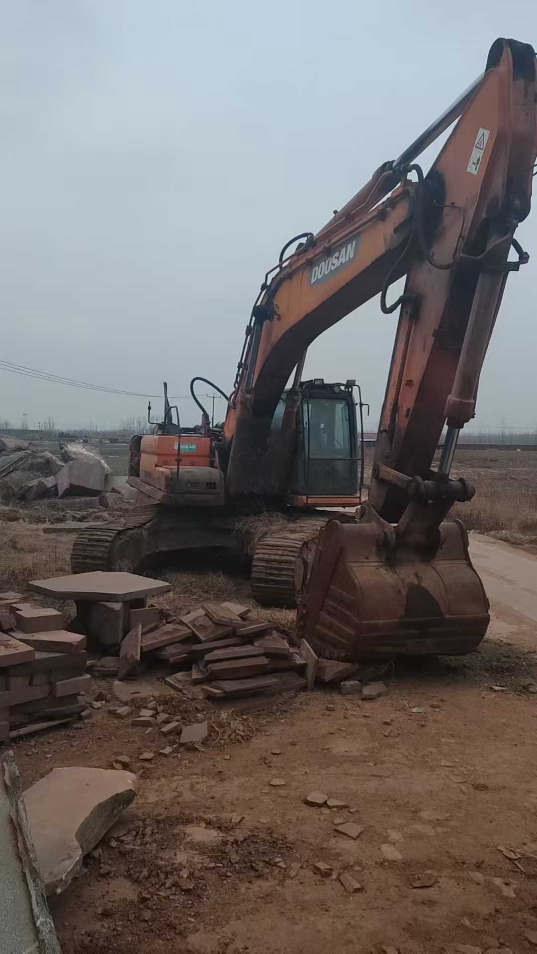 Used Doosan DX80 Excavator 2012 Model / 2