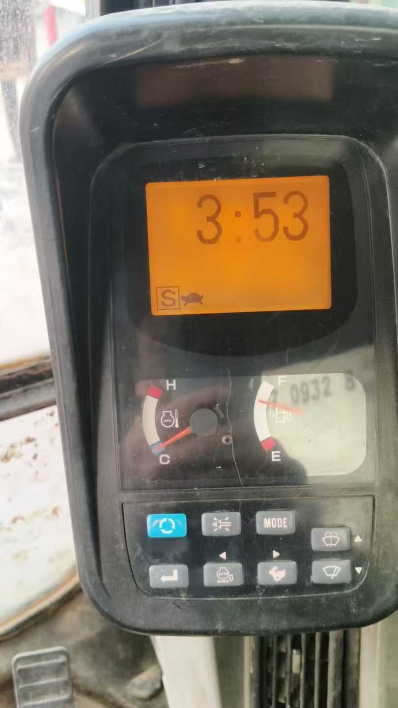 Used Kobelco SK200-8 Excavator 2016 Model / 4