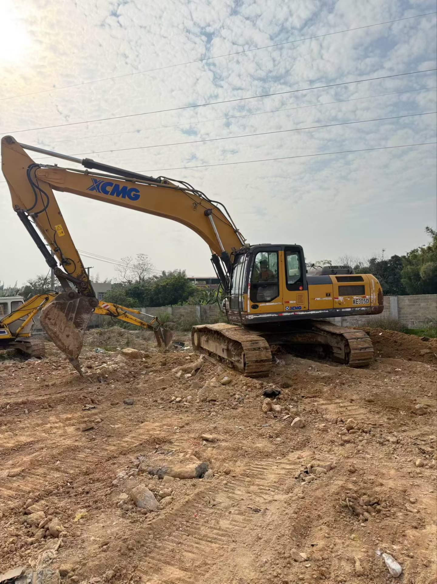 Used XCMG XE18 Excavator 2018 Model / 4
