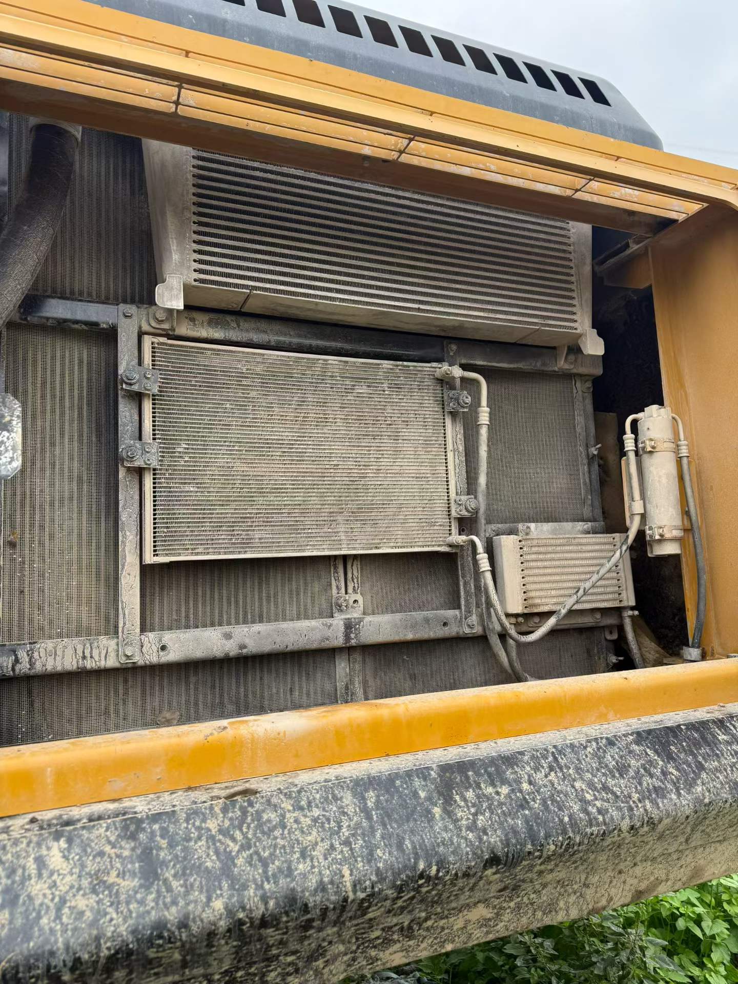 Used Sany SY365H Excavator 2016 Model / 9