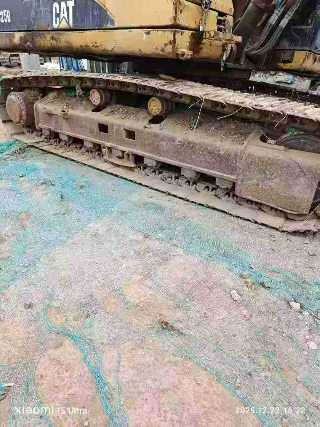 Used Caterpillar 325L Excavator 2016 Model / 5