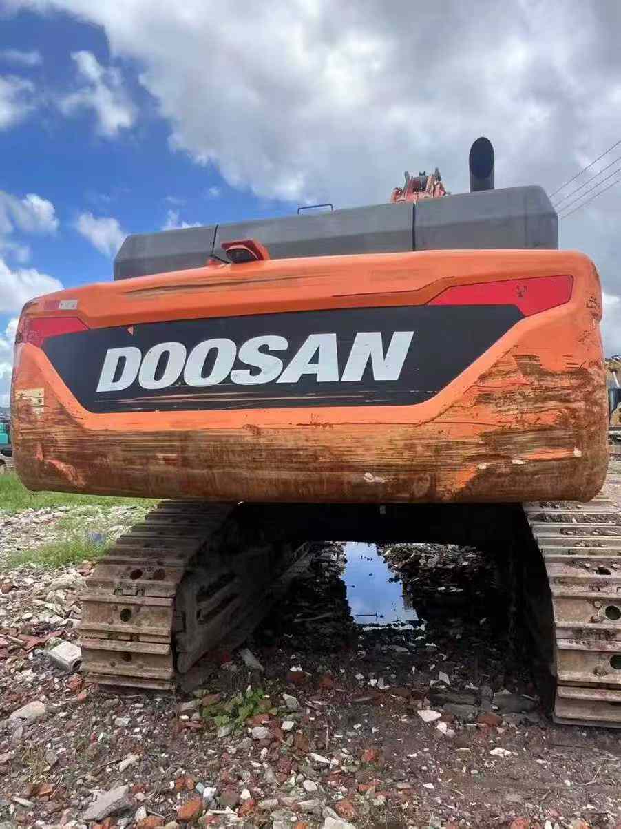 Used Doosan DX520LC Excavator 2020 Model / 2