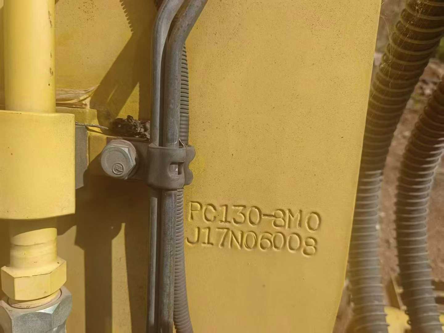 Used Komatsu PC130-8 Excavator 2017 Model / 3