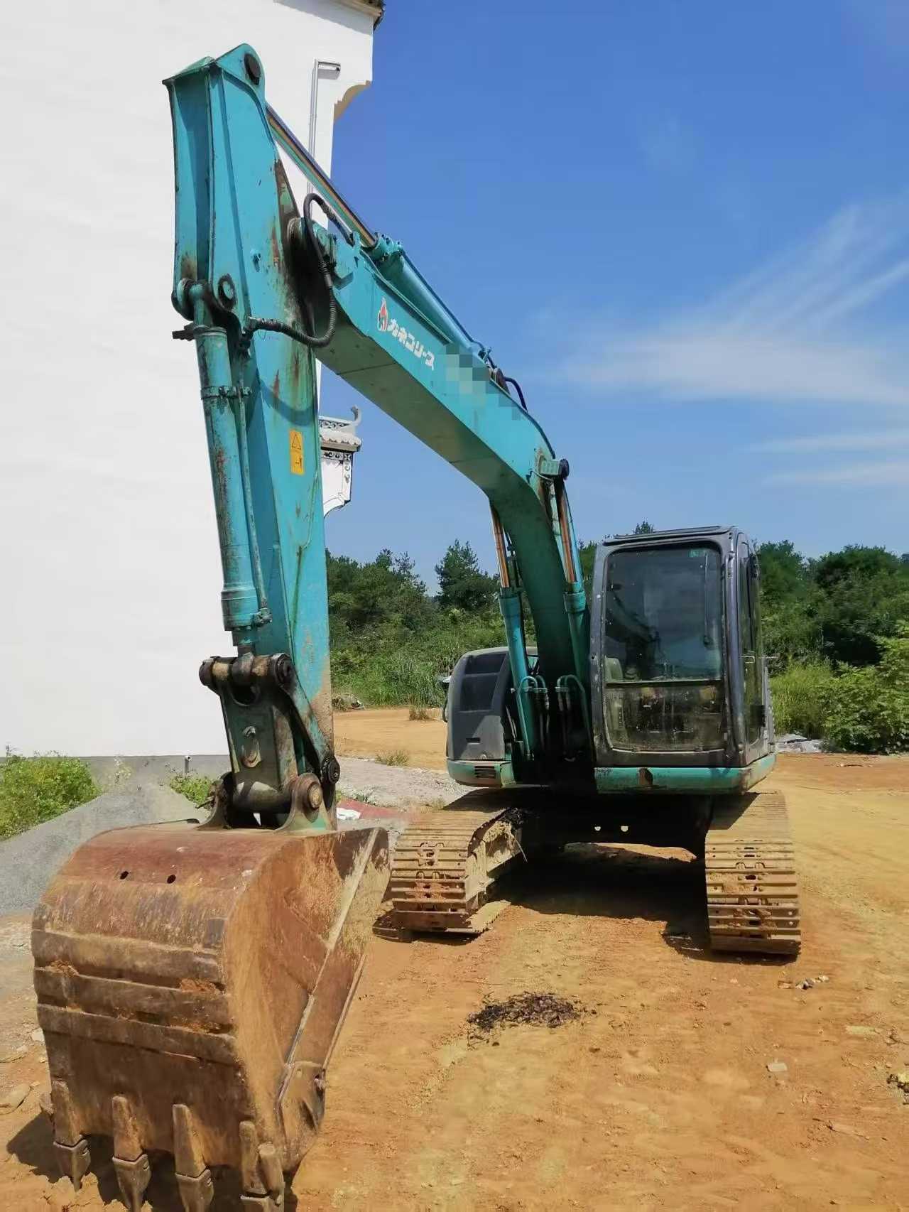 Used Kobelco SK135 Excavator 2016 Model / 3