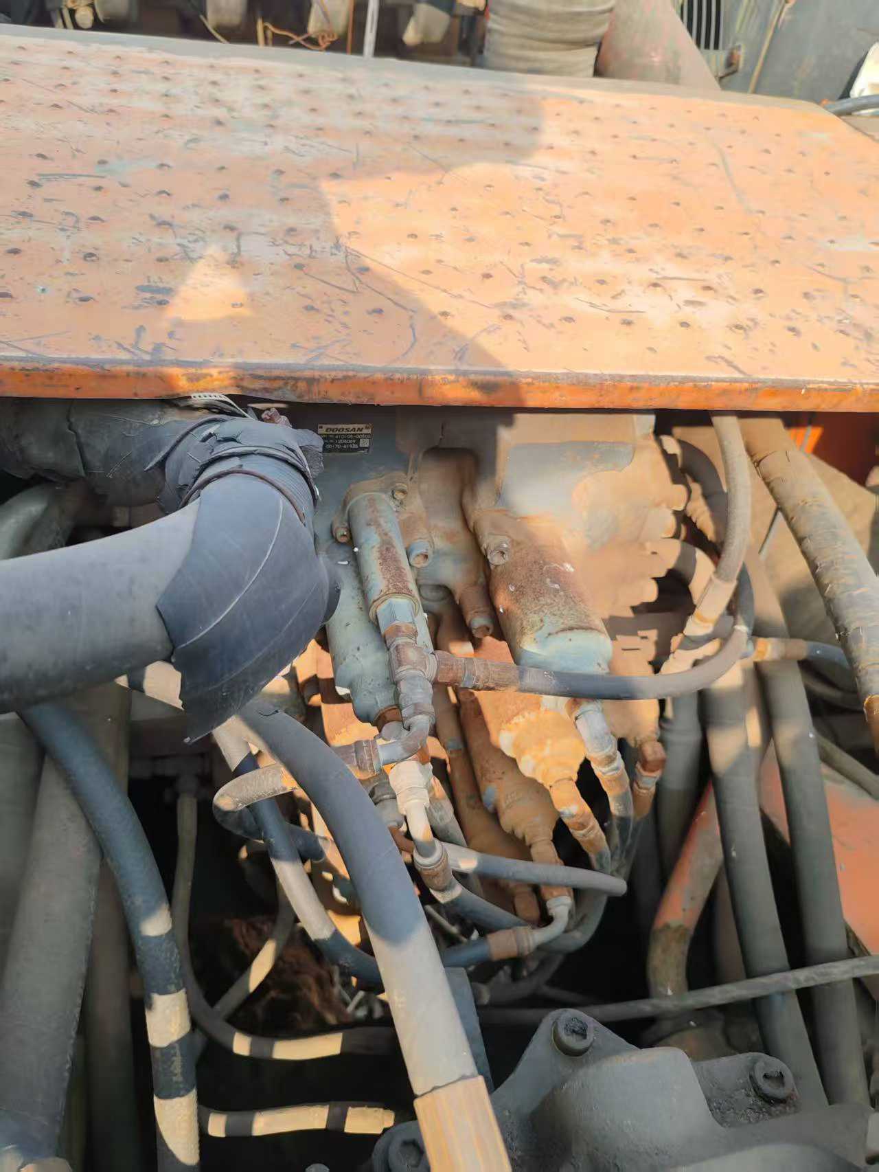 Used Doosan DX80 Excavator 2012 Model / 7