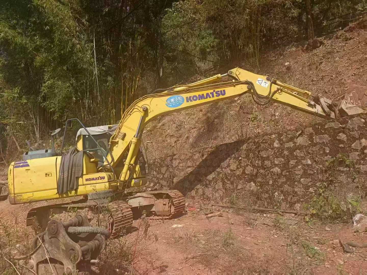 Used Komatsu PC130-8 Excavator 2017 Model / 8