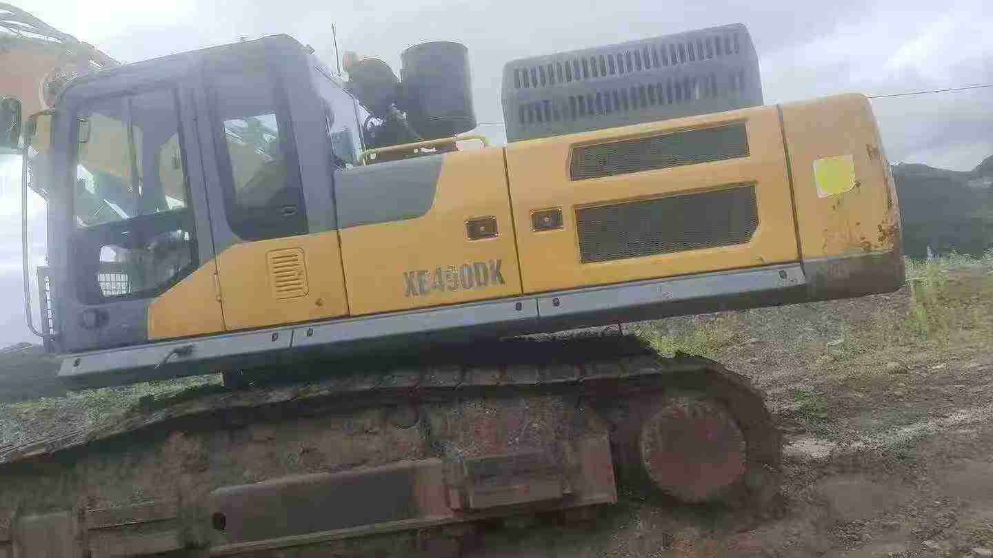 Used XCMG XE490D Excavator 2016 Model / 5