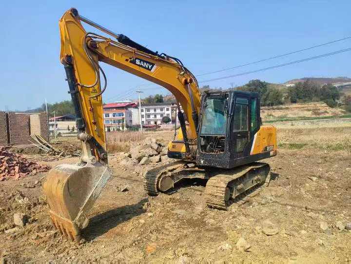 Used Sany SY125H Excavator 2021 Model / 4