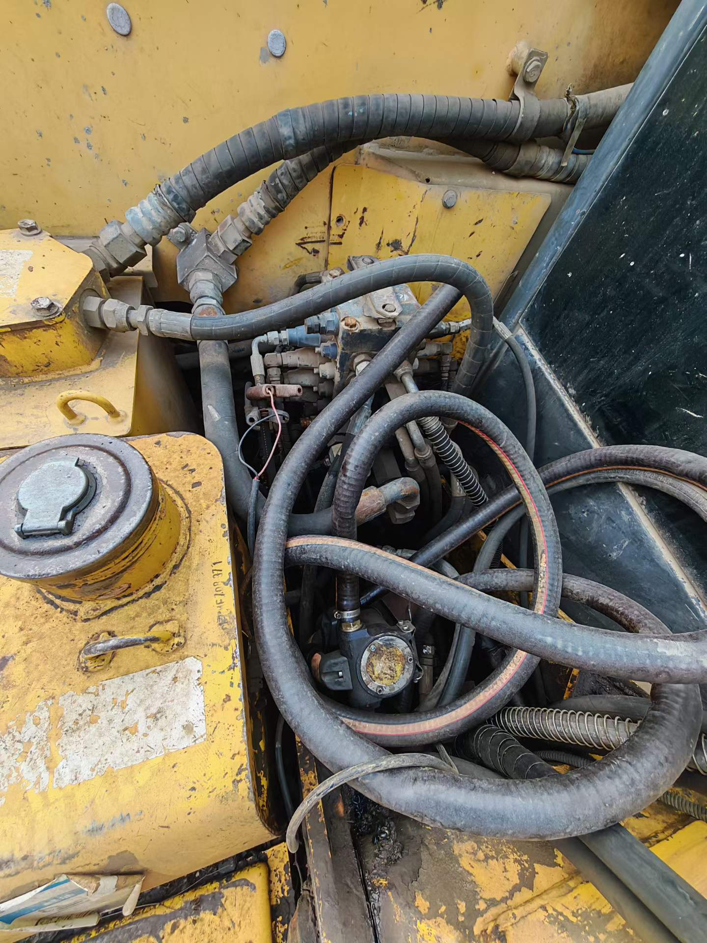 Used Komatsu PC70 Excavator 2016 Model / 4