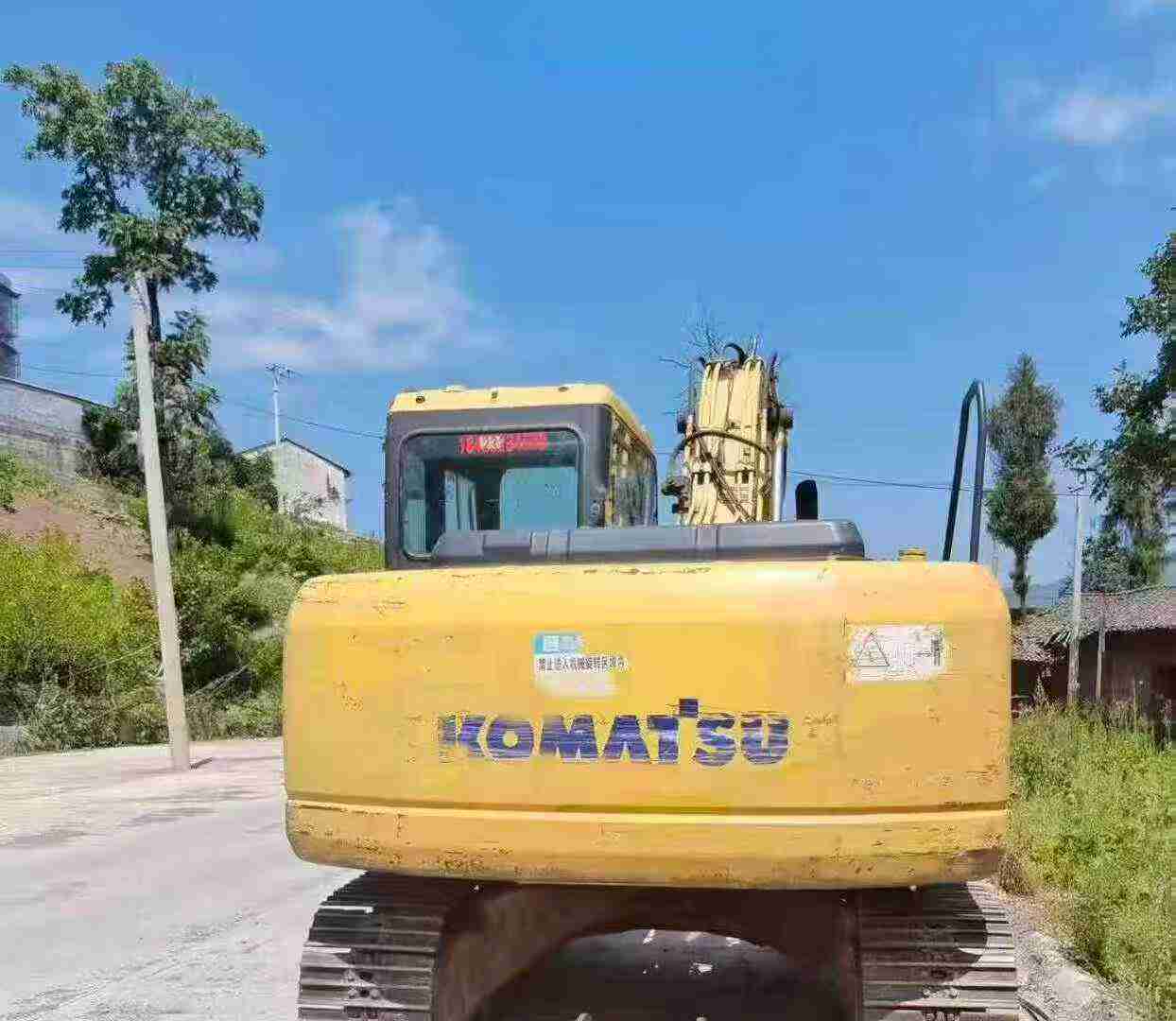 Used Komatsu PC130 Excavator 2015 Model / 2