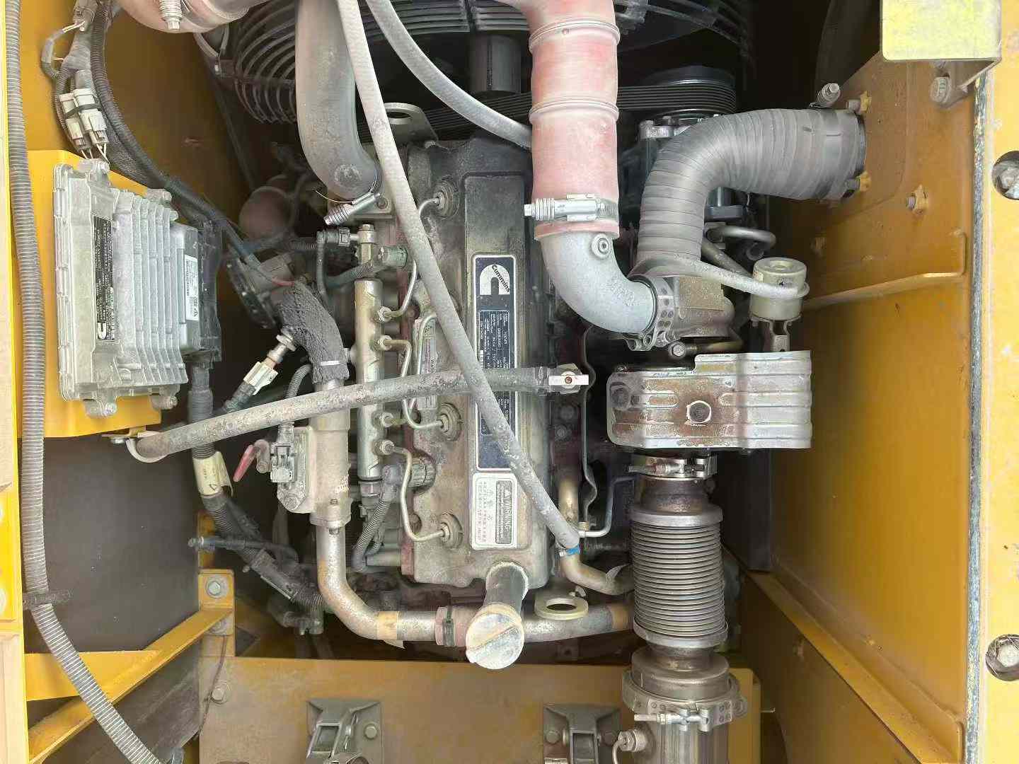 Used XCMG LW280 Excavator 2024 Model / 4