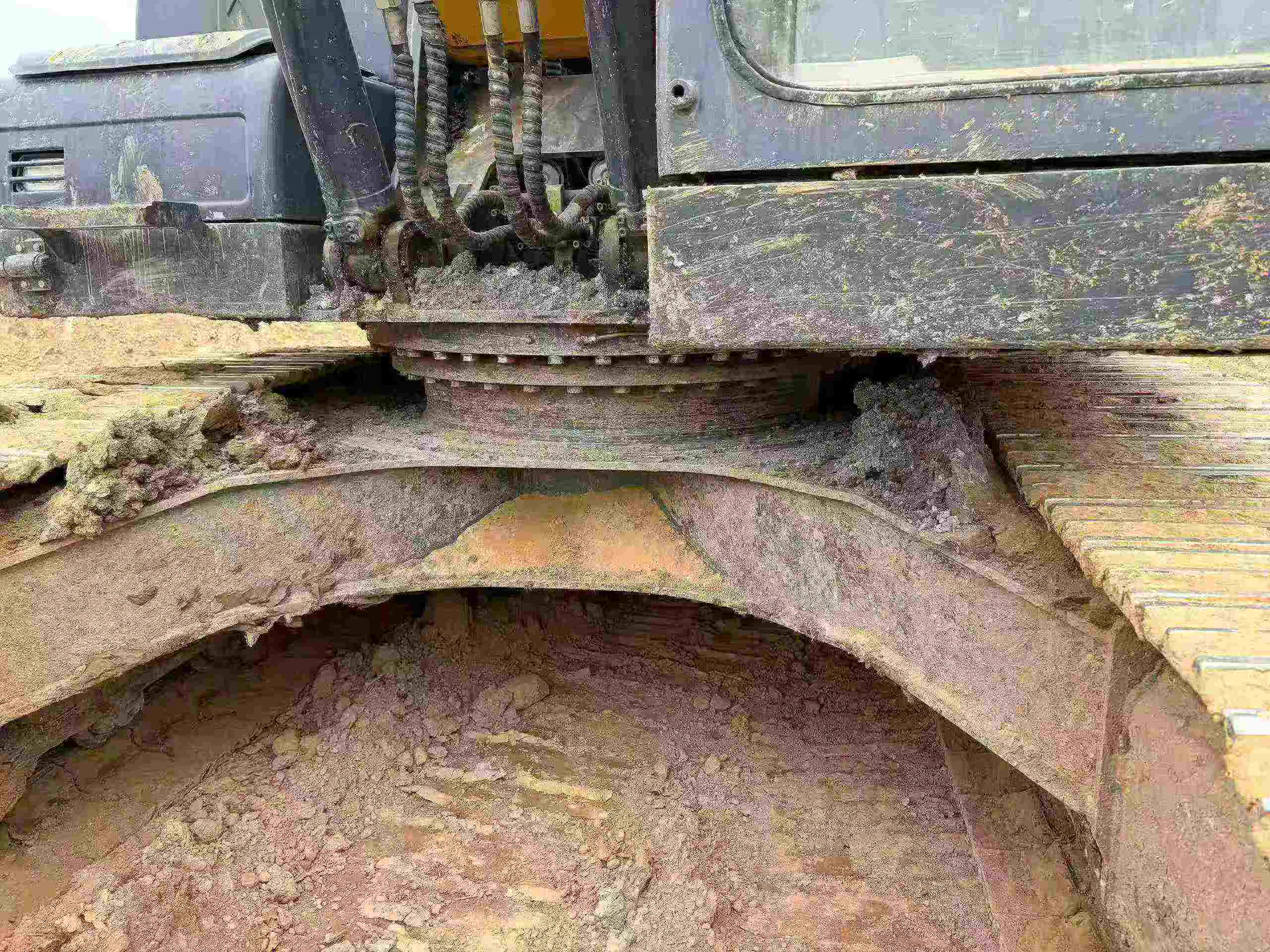 Used XCMG XE205GH Excavator 2022 Model / 4